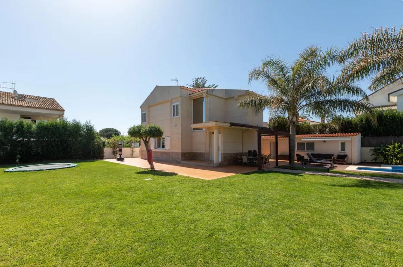 Casa Junto Al Mar Con Jardin Villa Almarda Kültér fotó